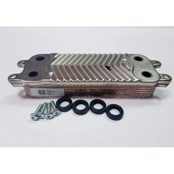 Вторинний теплообмінник газового котла Vaillant eco TEC Pure VUW 236/7-2 0020238986