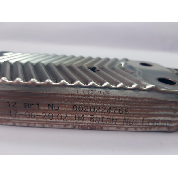 Вторинний теплообмінник газового котла Vaillant eco TEC Pure VUW 236/7-2 0020238986